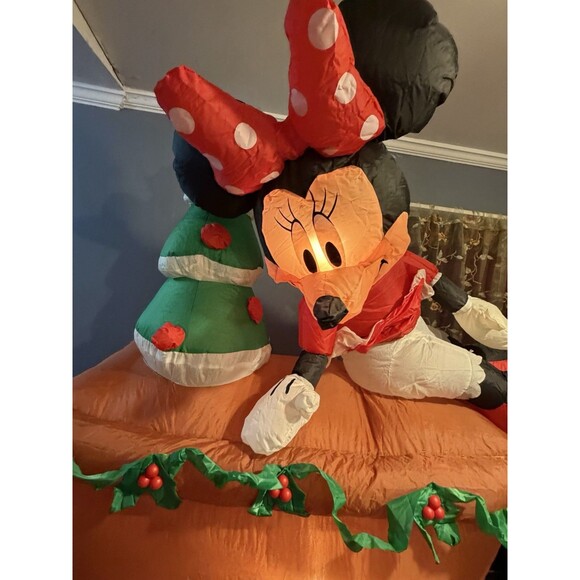Christmas Disney 7.5 ft Light Up Mickey & Minnie Mouse Piano Airblown Inflatable - Picture 6 of 16